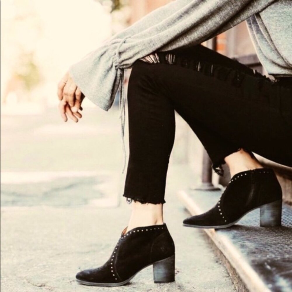 Frye ~ Black Suede Nora Stud Short Zip Boots in size 9